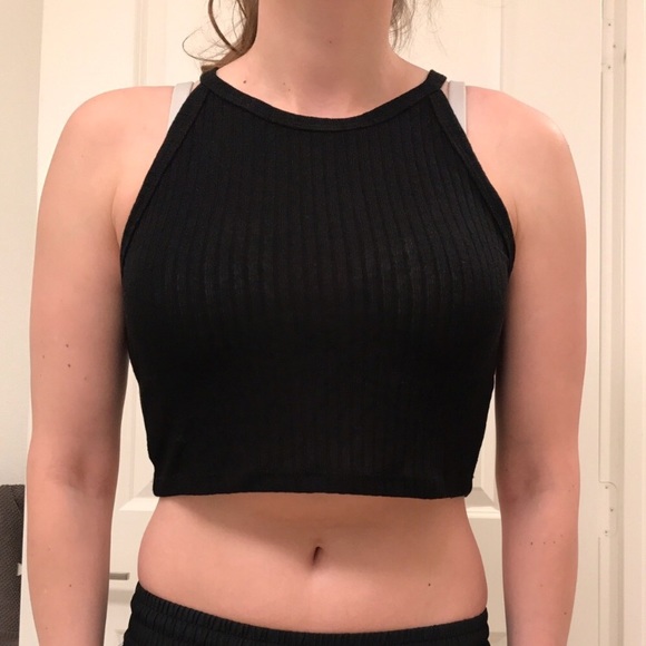 💜 2 for $12 High Neck Crop Top Ribbed Tank Size L - Picture 2 of 8